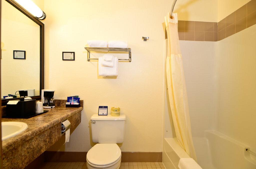 Best Western Tulalip Inn 매리스빌 객실 사진